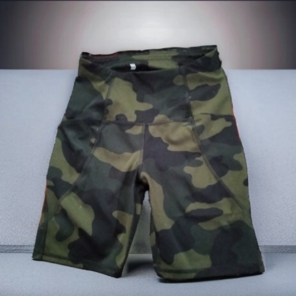 All in motion shorts